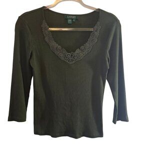 LAUREN RALPH LAUREN OLIVE GREEN LACE TRIMMED RIBBED TOP SIZE SMALL 3/4 SLEEVES